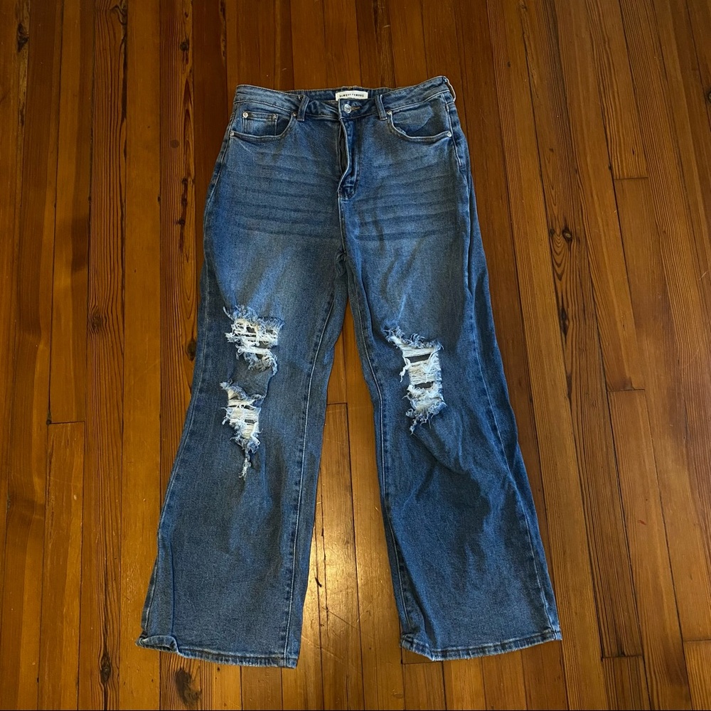 90s style distressed jeans